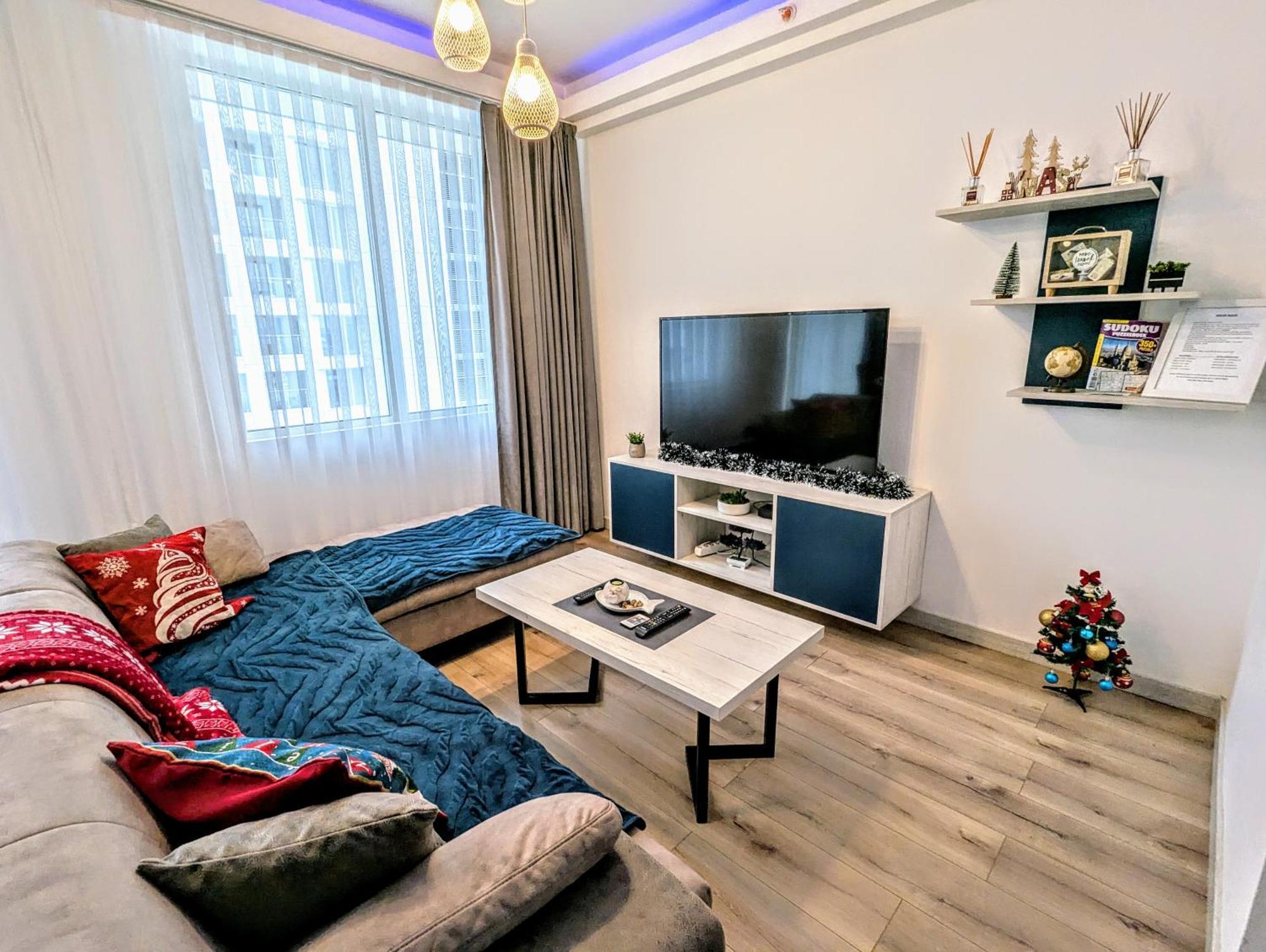 16Th Floor Sky View Condo With Pool And Fitness สโกเปีย ภายนอก รูปภาพ